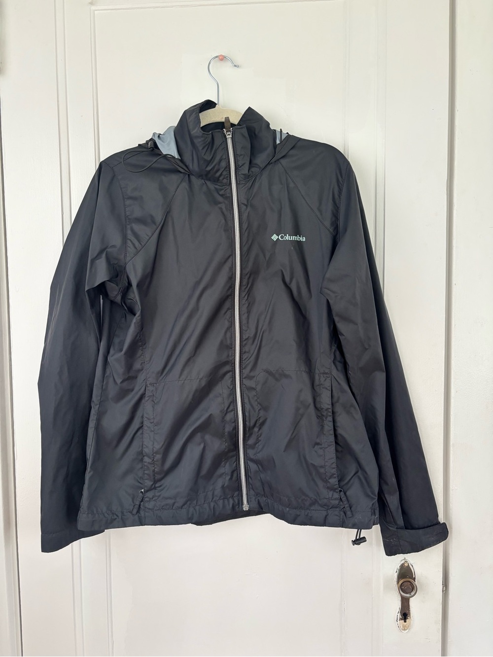 Columbia rain jacket